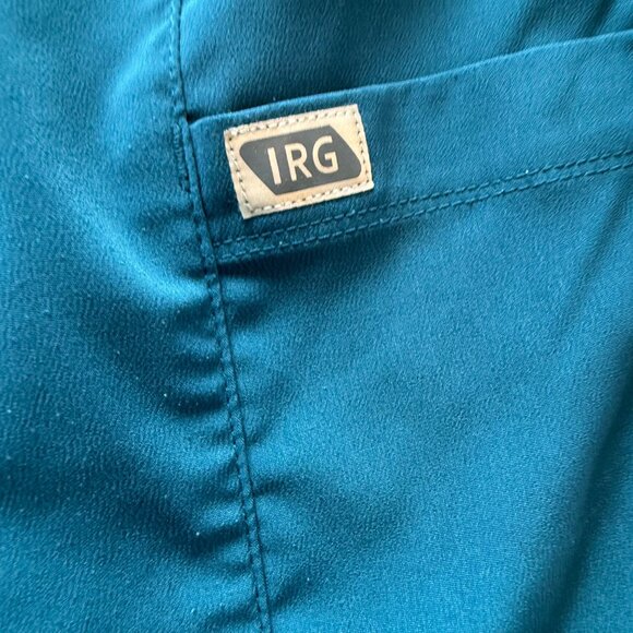IRG Womens Jogger Scrub Pants With Pockets Teal Size MDT Polyester/Spandex Blend - Picture 2 of 7